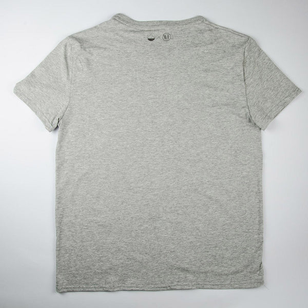 Dos du tshirt gris chiné fabriqué en France. Collaboration entre la marque Woodlight et Youkan, marque de vêtements écoresponsable